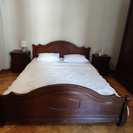 Flat in the city center Odessa Exterior foto
